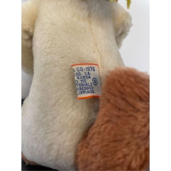 R. DAKIN Hugging Drooper Dog Plush-1976 Vintage Wht/Brn Puppy Stuffed Animal - Picture 6 of 7